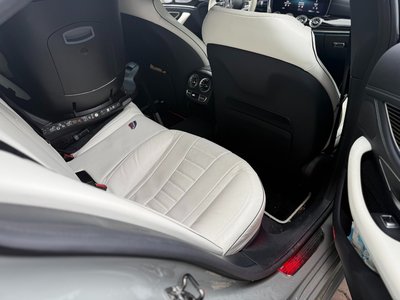 MERCEDES-BENZ CLS - 9