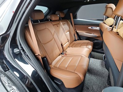 2023 Genesis GV70 — миниатюра 12