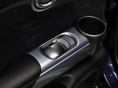 2021 Genesis GV60 — миниатюра 34