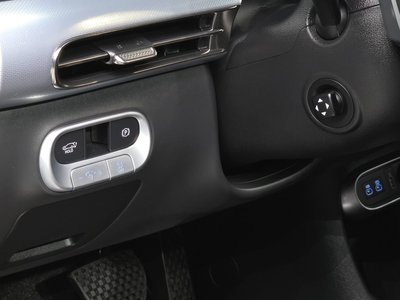 2021 Genesis GV60 — миниатюра 21