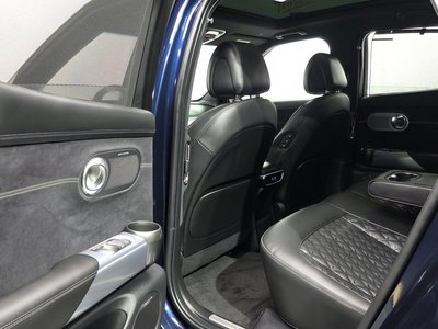 2021 Genesis GV60 — миниатюра 17