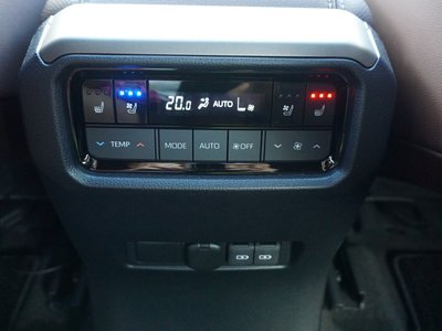 2025 Toyota LAND CRUISER 250 — миниатюра 29