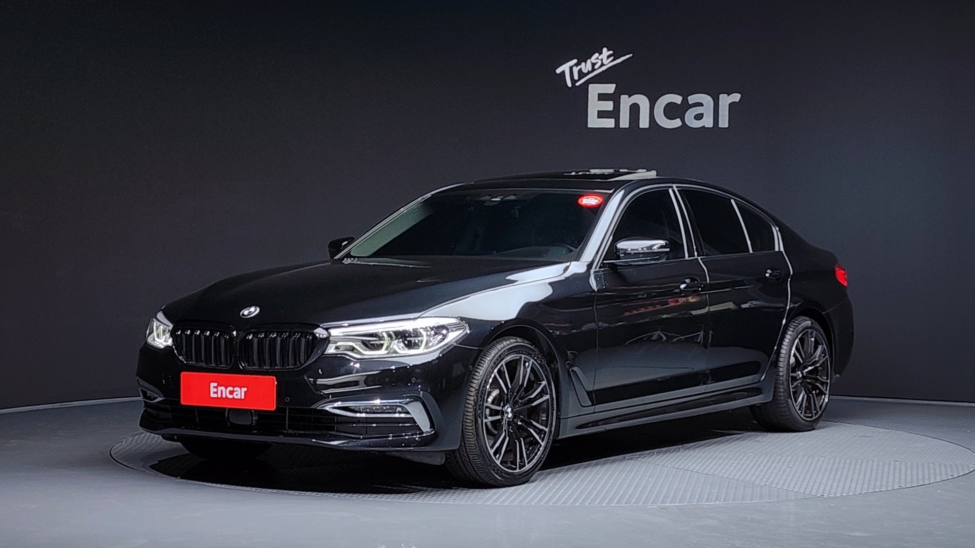 BMW 5 SERIES - View 1