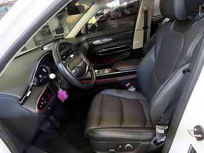 2022 Genesis GV70 photo 7