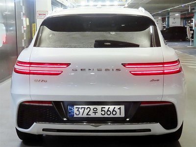 2022 Genesis GV70 photo 6