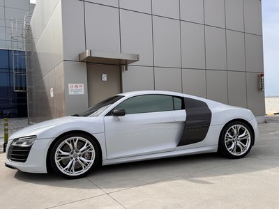 AUDI R8 - 4