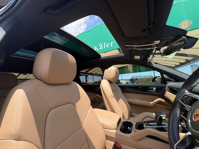 2018 Porsche CAYENNE thumbnail 26