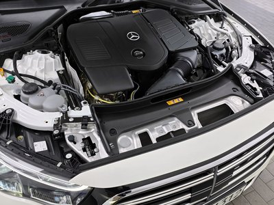 MERCEDES-BENZ E-CLASS - 7