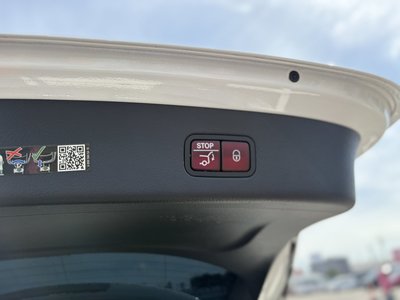2023 Mercedes-BENZ GLC 照片 12