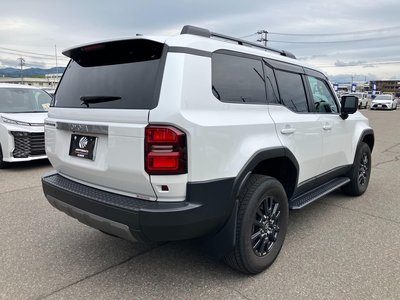 TOYOTA LAND CRUISER - 9