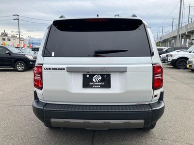 TOYOTA LAND CRUISER - 8