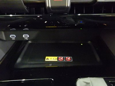 2025 Toyota ALPHARD 缩略图 40