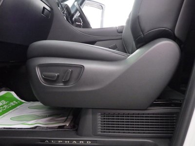 2025 Toyota ALPHARD 缩略图 33