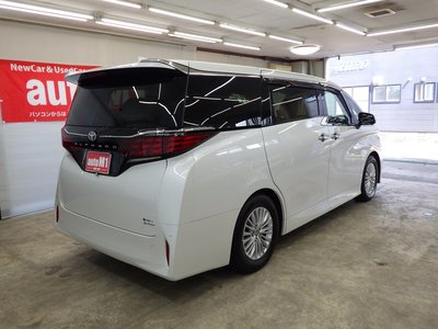 2025 Toyota ALPHARD 照片 8