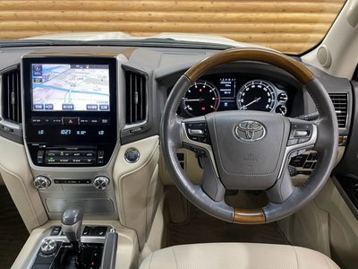 2018 Toyota LAND CRUISER 200 — миниатюра 36
