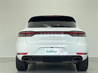 2019 Porsche MACAN thumbnail 37