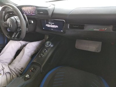 MASERATI MC20 - 3