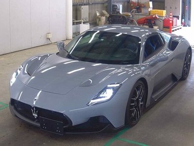 MASERATI MC20 - 4