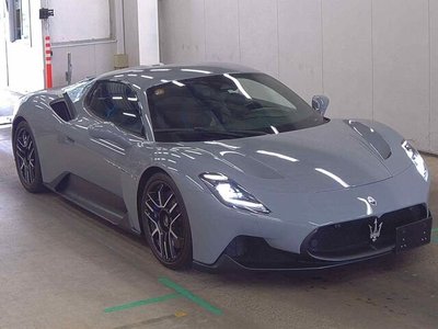 MASERATI MC20 - 1