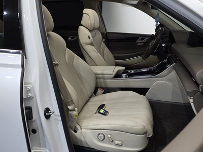 صورة مصغرة 16 لـ 2021 Genesis GV80