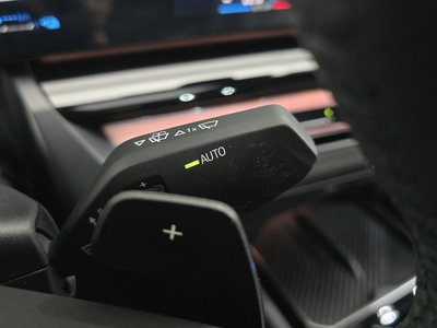 صورة مصغرة 27 لـ 2025 BMW 5 SERIES