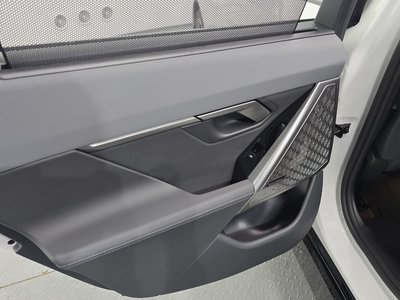 صورة مصغرة 15 لـ 2025 BMW 5 SERIES