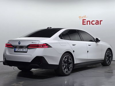 BMW 5 SERIES - 3