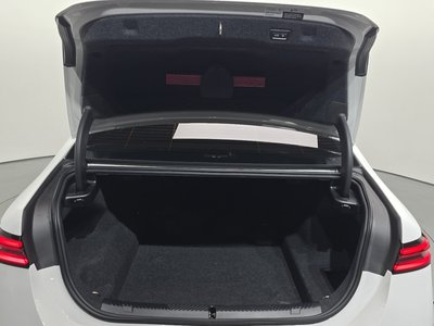 صورة مصغرة 24 لـ 2025 BMW 5 SERIES