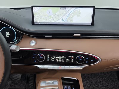 صورة مصغرة 15 لـ 2022 Genesis GV70