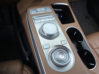 2022 Genesis GV70 — фото 9