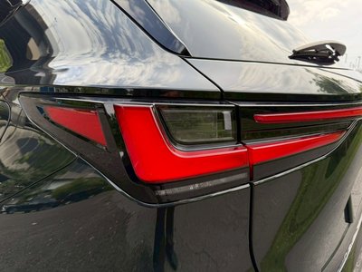صورة مصغرة 32 لـ 2023 Lexus NX