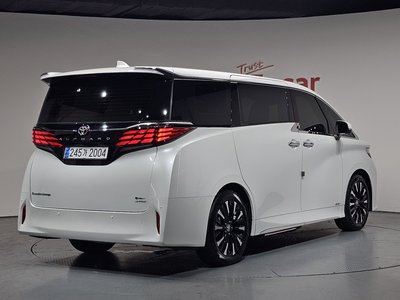 TOYOTA ALPHARD - 2