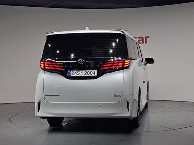 TOYOTA ALPHARD - 4