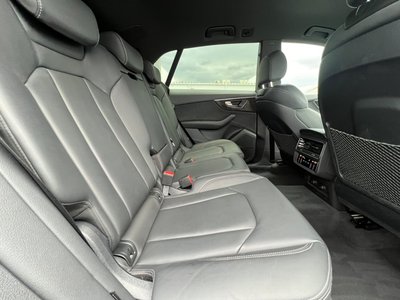 2024 AUDI Q8 thumbnail 35