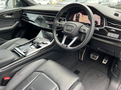 2024 AUDI Q8 thumbnail 15