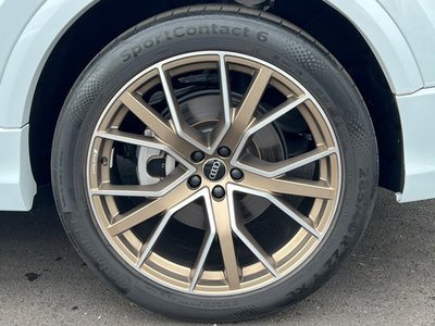 2024 AUDI Q8 thumbnail 42