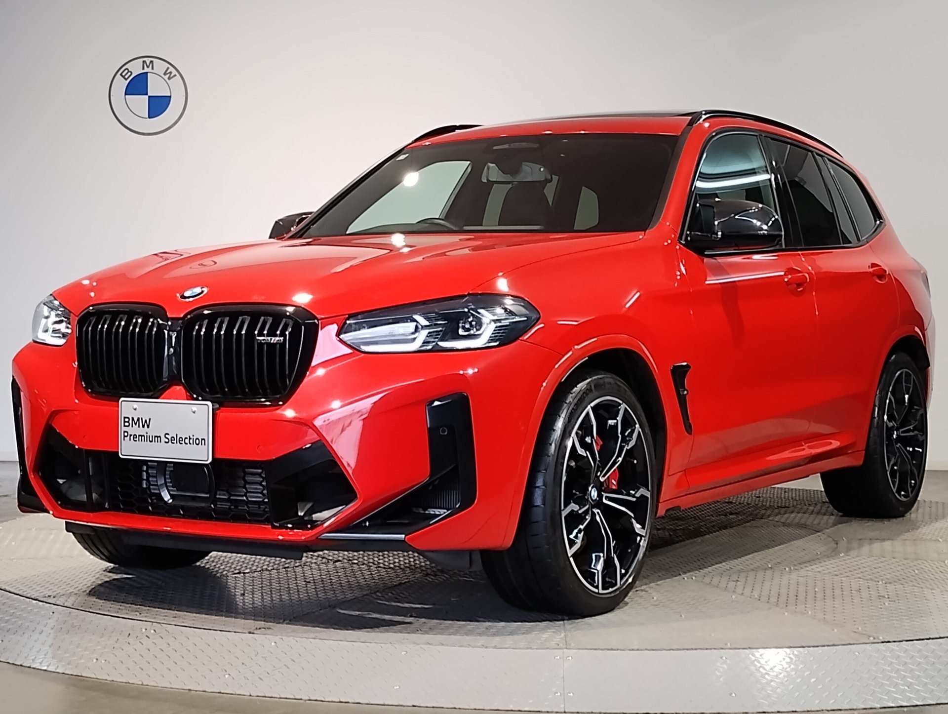 BMW X3 M - View 1