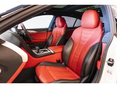 صورة 4 لـ 2021 BMW 8 SERIES