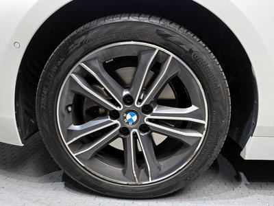 2021 BMW 1 SERIES 照片 6