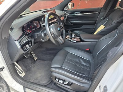 BMW 6 SERIES GT - 10