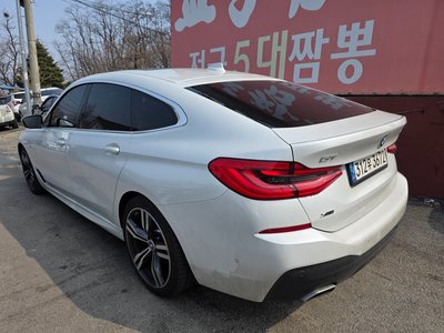 BMW 6 SERIES GT - 7