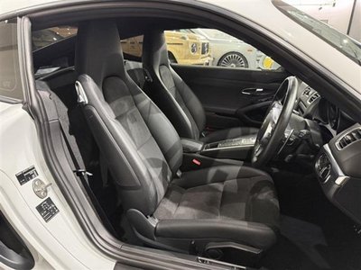 2015 Porsche CAYMAN photo 7