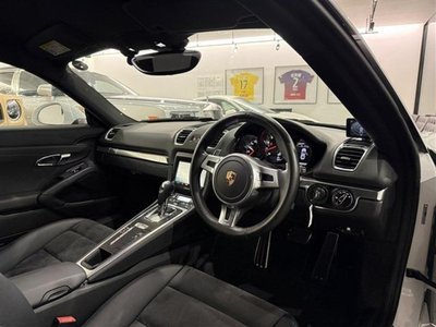 2015 Porsche CAYMAN photo 6