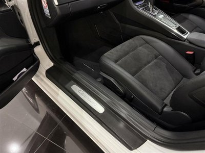 2015 Porsche CAYMAN 缩略图 30