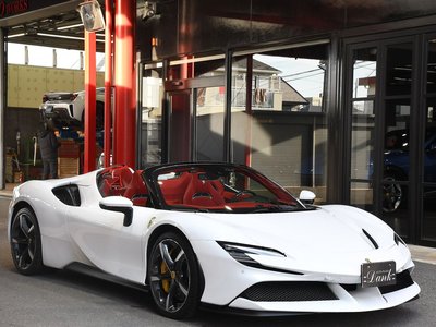 FERRARI SF90 SPIDER - 1