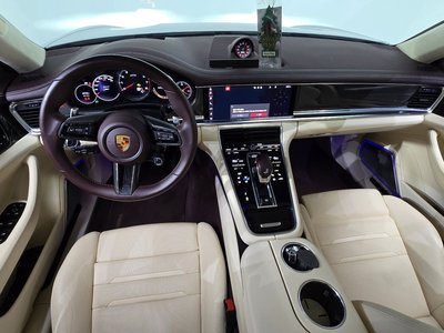PORSCHE PANAMERA - 5