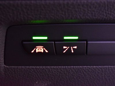 BMW M2 COMPETITION - 9