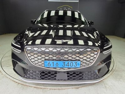 2022 Genesis ELECTRIFIED GV70 photo 1
