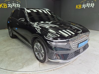 2022 Genesis ELECTRIFIED GV70 photo 6