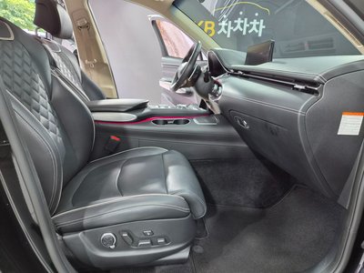 2022 Genesis ELECTRIFIED GV70 photo 10